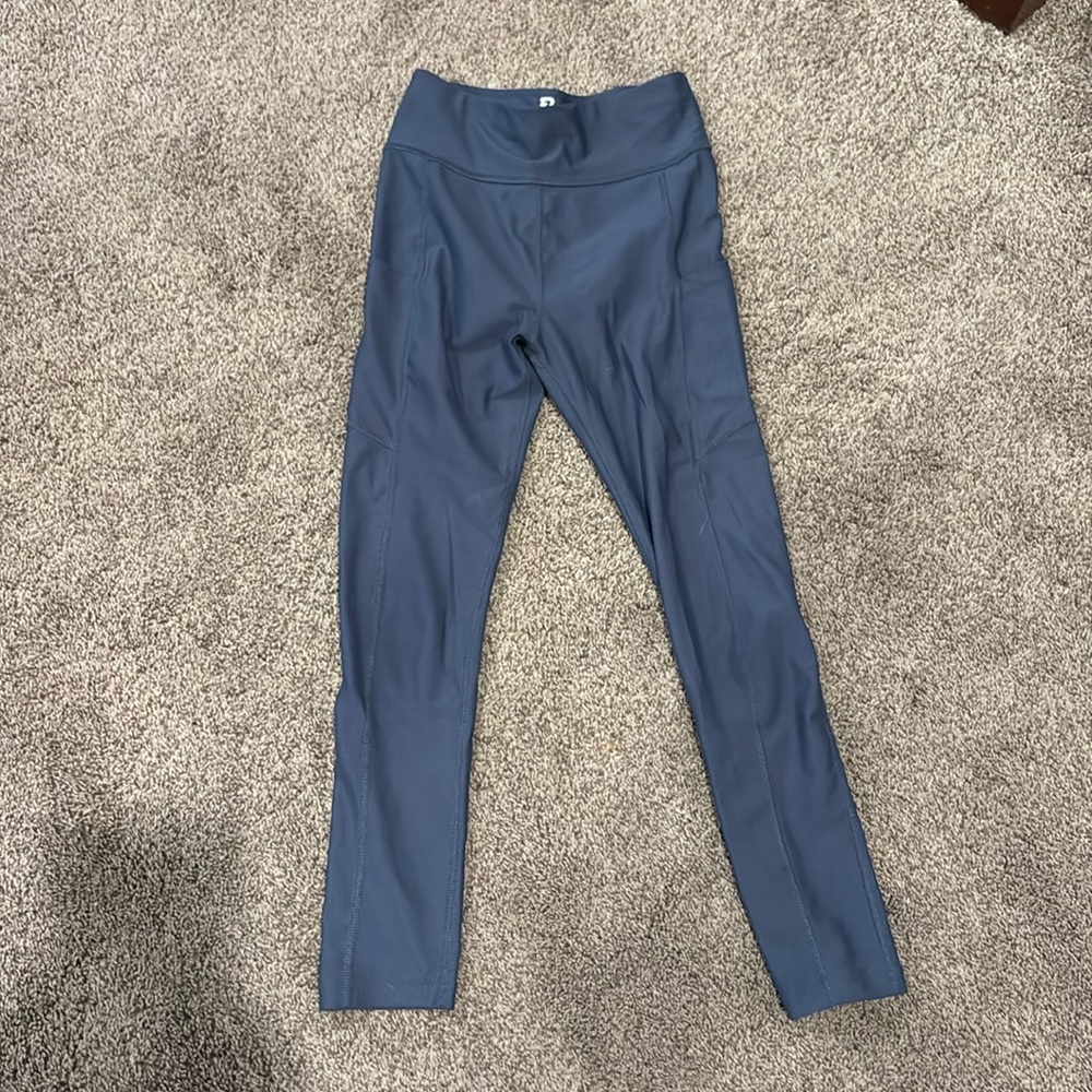 Leggings with side pockets